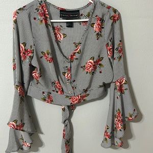 Pretty Blouse 🌺 for lady’s